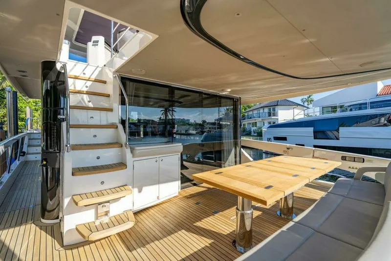 Slide: The Image of Absolute 64 - Kingship - Cockpit 2023 Absolute 64 Navetta - Kingfish - 7651324