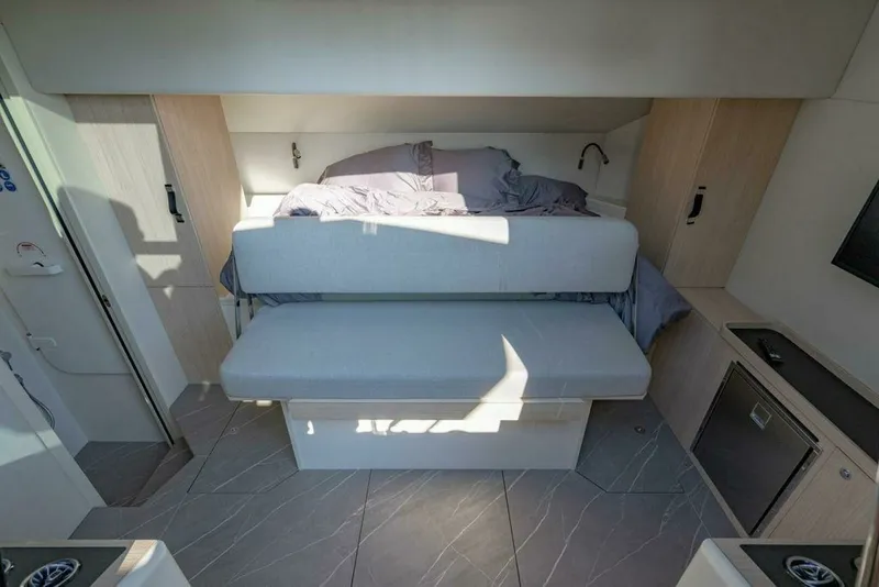 Slide: The Image of 2023 Absolute 64 Navetta - Kingfish - 7651316