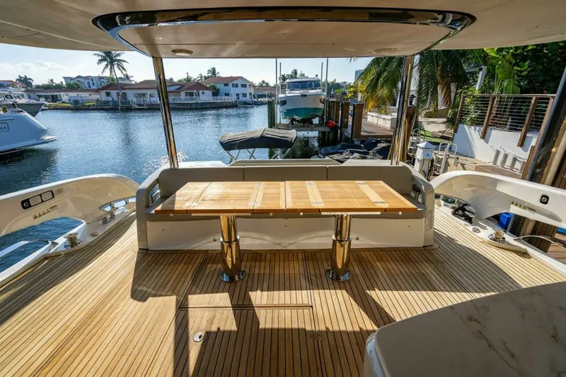 Slide: The Image of Absolute 64 - Kingship - Cockpit 2023 Absolute 64 Navetta - Kingfish - 7651323