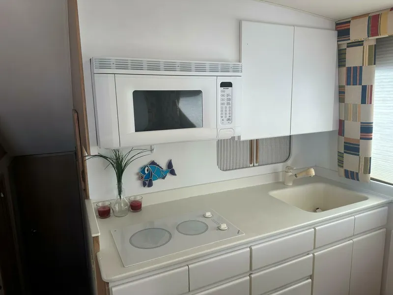 Slide: The Image of Hatteras 50 Convertilble 1996 - 5361647