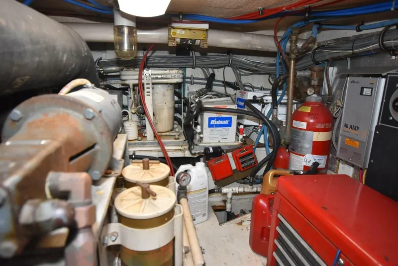 Slide: The Image of Hatteras 50 Convertilble 1996 - 5003709