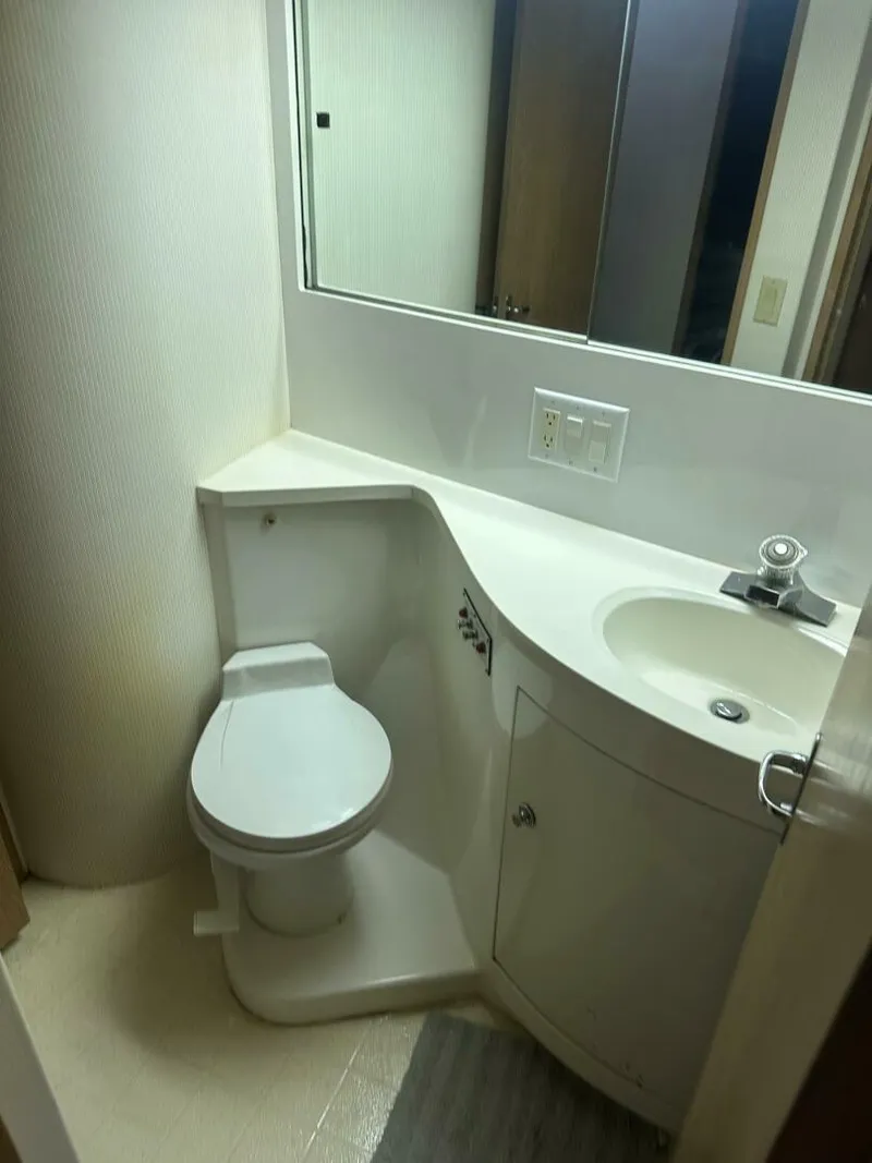 Slide: The Image of Hatteras 50 Convertilble 1996 - 5361652