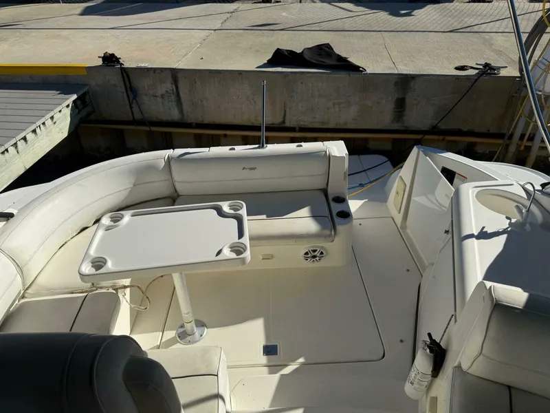 Slide: The Image of Cruisers Yachts 340 Express 2005 - 4997823