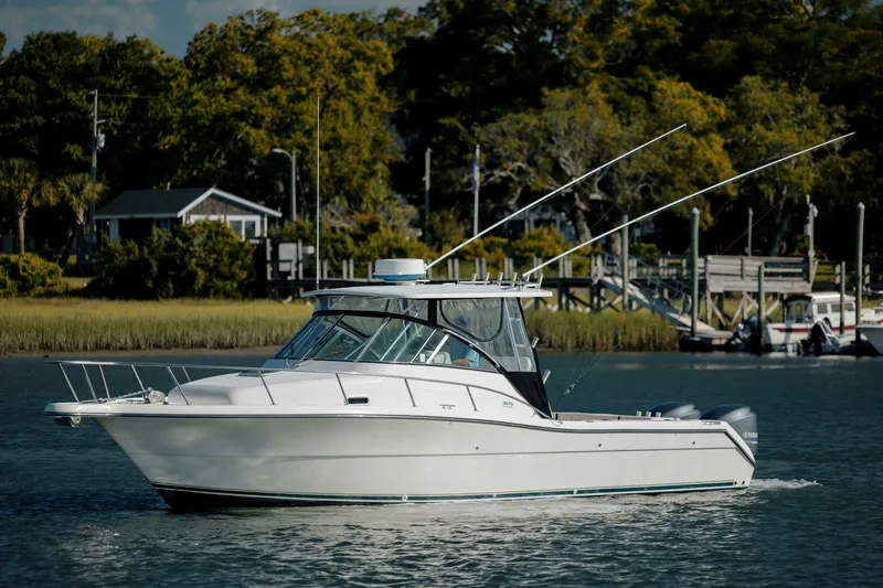 Slide: The Image of Pursuit 3070 Offshore Center Console 2002 - 4997854