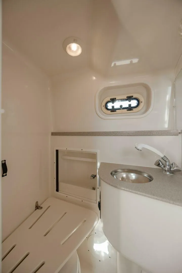Slide: The Image of Pursuit 3070 Offshore Center Console 2002 - 4997890