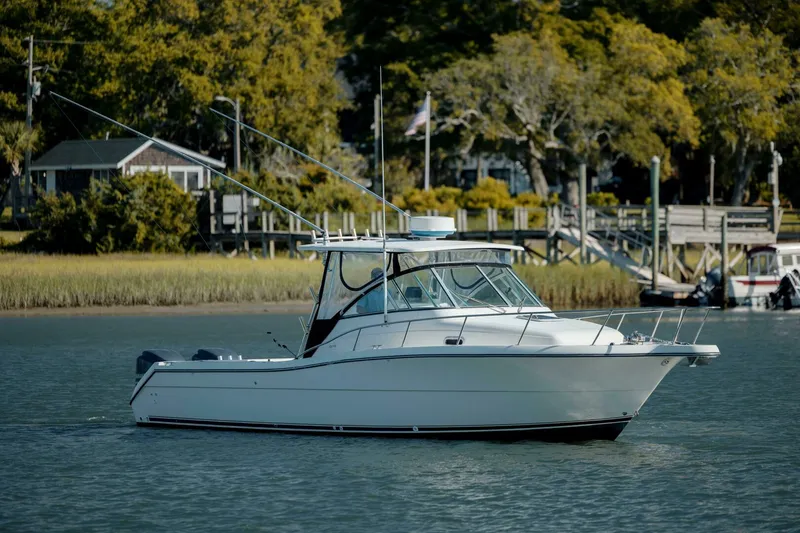 Slide: The Image of Pursuit 3070 Offshore Center Console 2002 - 4997861