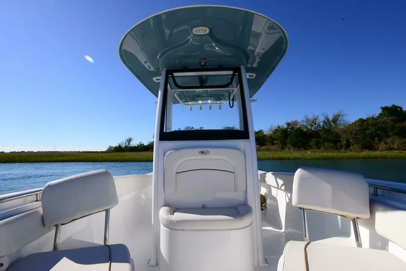 Slide: The Image of Sea Hunt Ultra 239 SE 2022 - 4997909