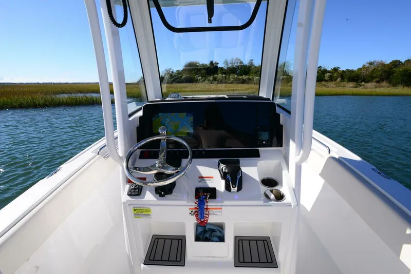 Slide: The Image of Sea Hunt Ultra 239 SE 2022 - 4997914