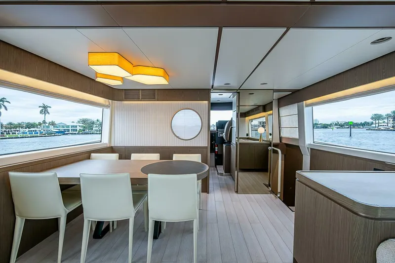 Slide: The Image of Azimut Magellano 66 2024 - 4998294