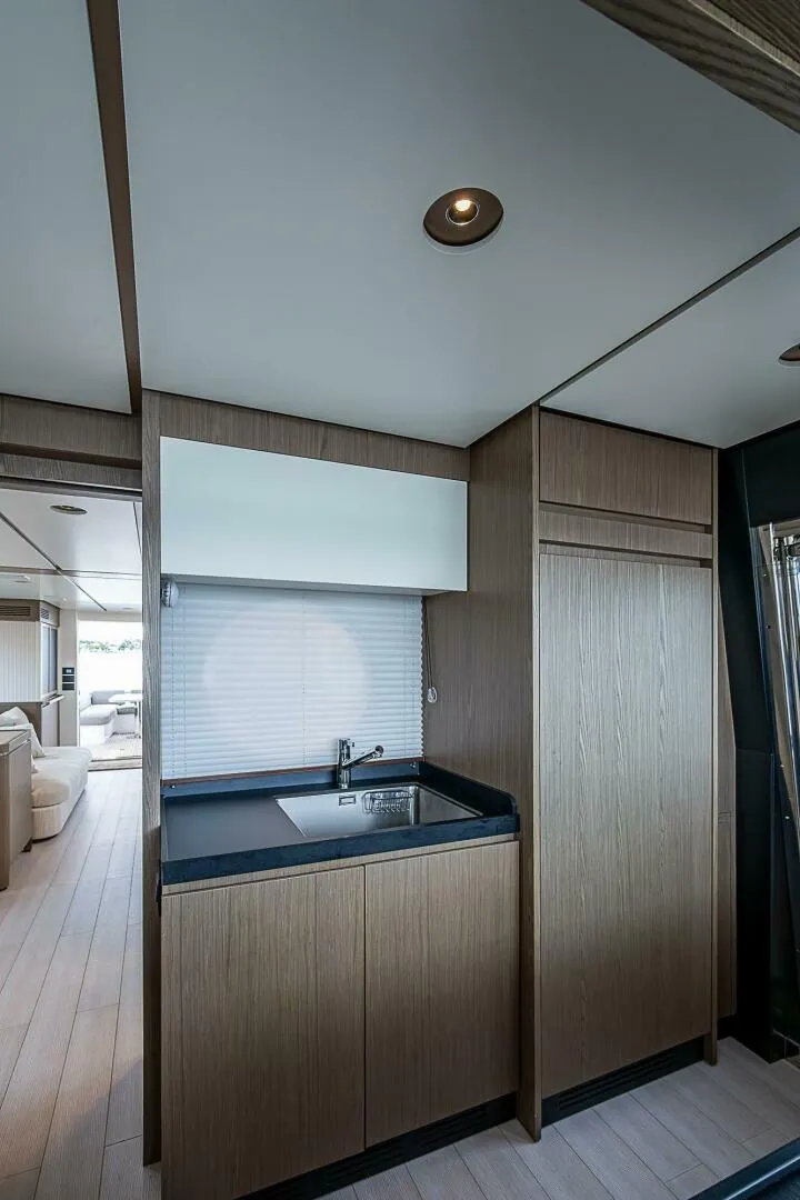 Slide: The Image of Azimut Magellano 66 2024 - 4998299