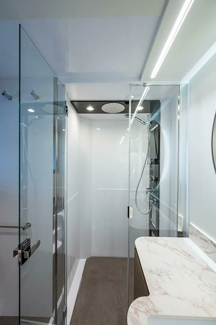 Slide: The Image of Azimut Magellano 66 2024 - 4998327