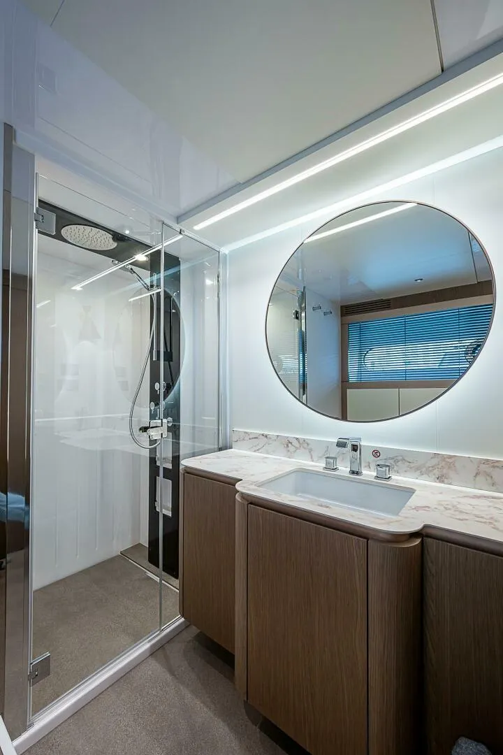 Slide: The Image of Azimut Magellano 66 2024 - 4998329