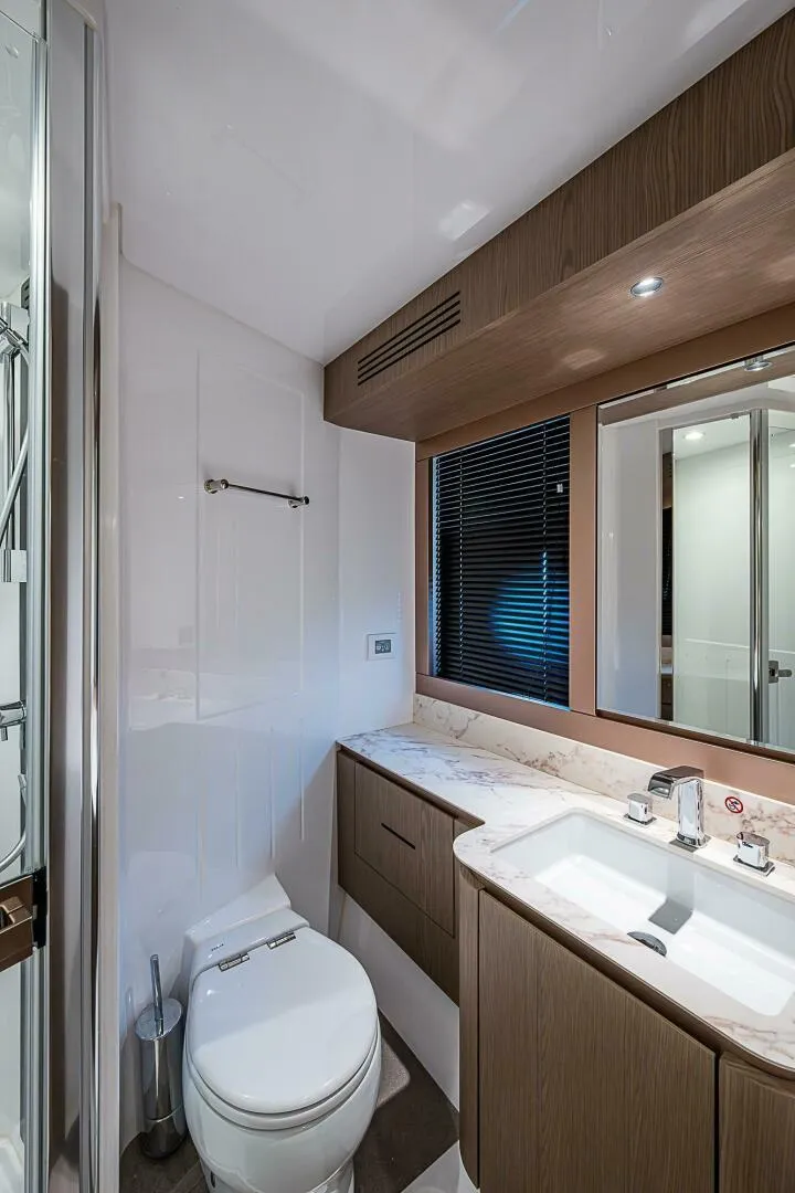 Slide: The Image of Azimut Magellano 66 2024 - 4998358