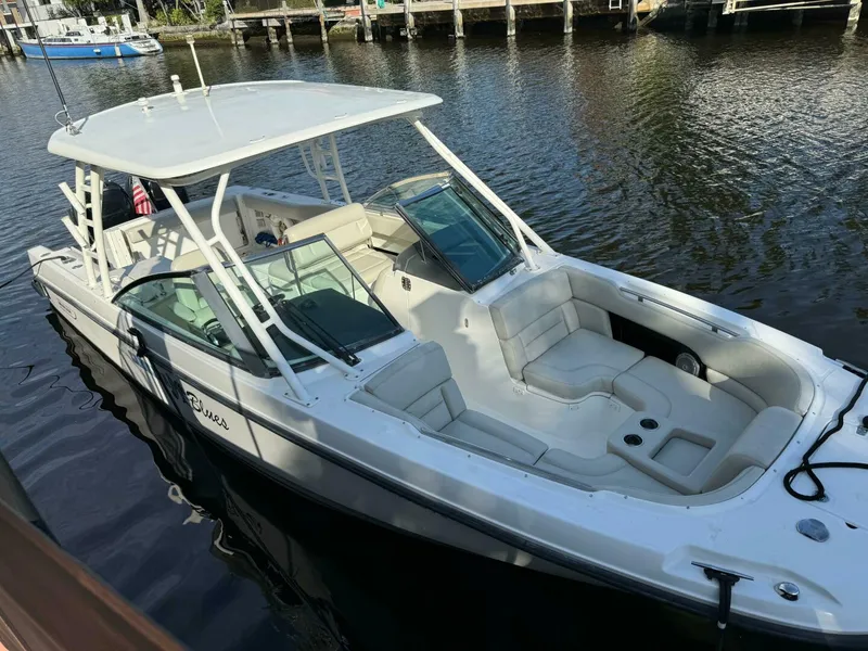 Slide: The Image of Boston Whaler 270 Vantage 2014 - 4998441