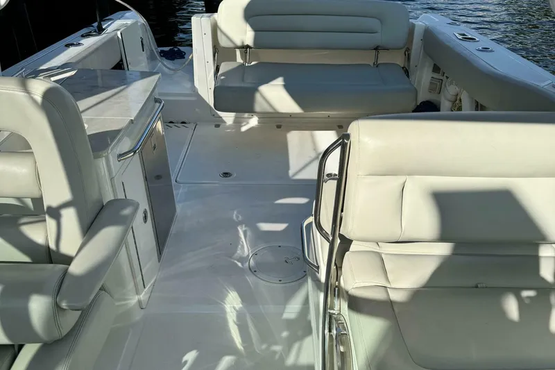 Slide: The Image of Boston Whaler 270 Vantage 2014 - 4998449
