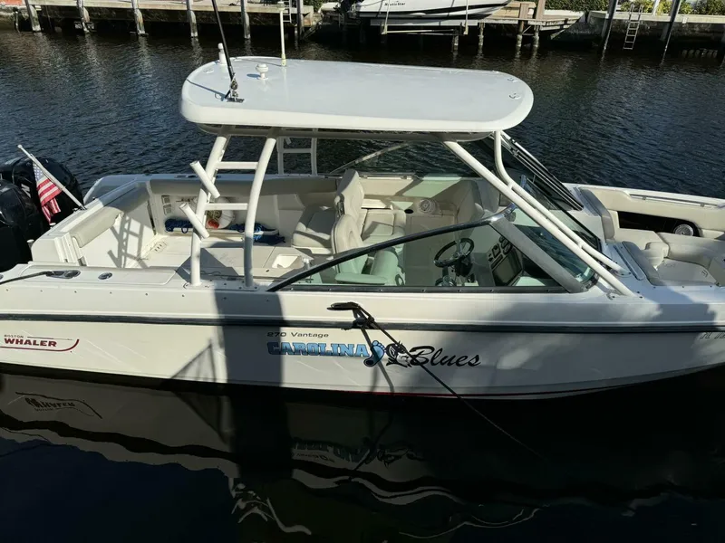 Slide: The Image of Boston Whaler 270 Vantage 2014 - 4998427
