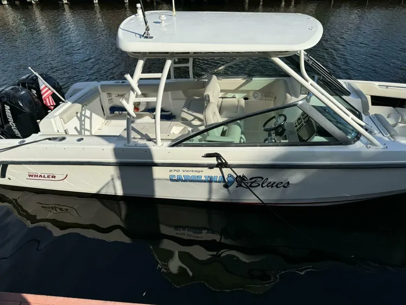 Slide: The Image of Boston Whaler 270 Vantage 2014 - 4998430
