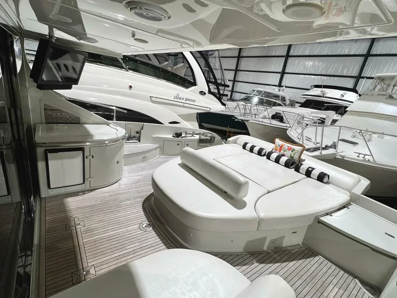 Slide: The Image of Azimut 62S 2010 - 4998521