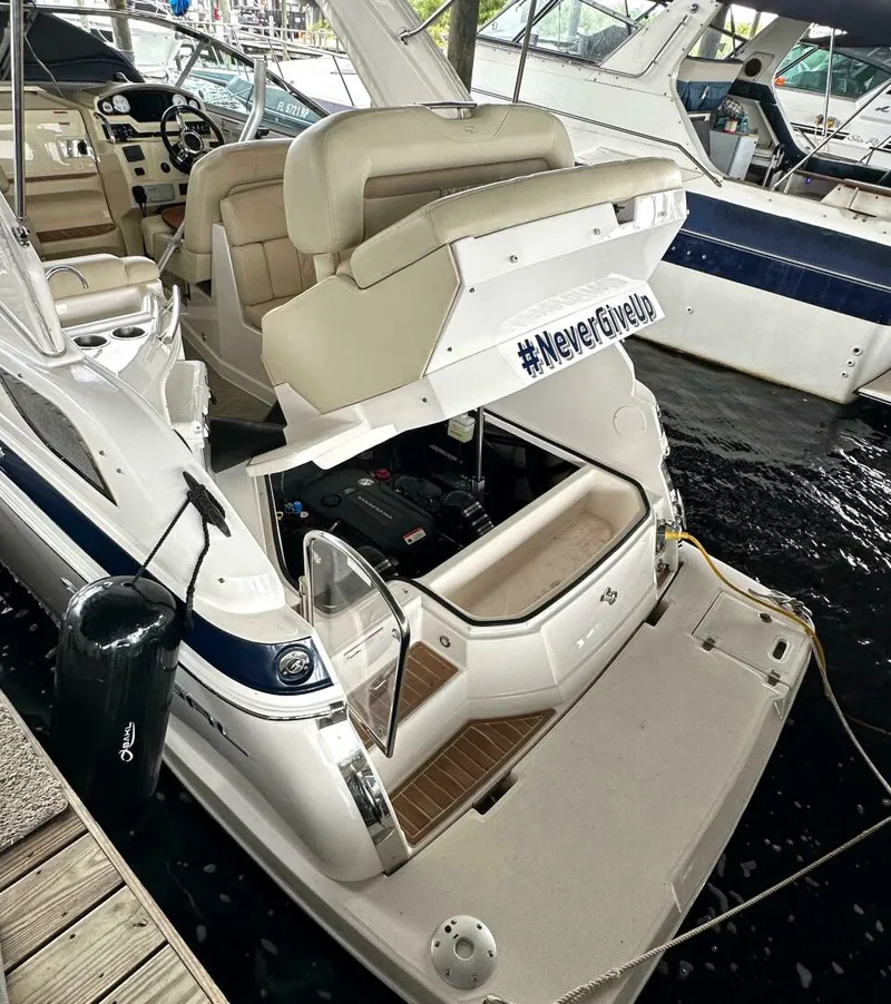 Slide: The Image of Regal 28 Express 2019 - 4998913