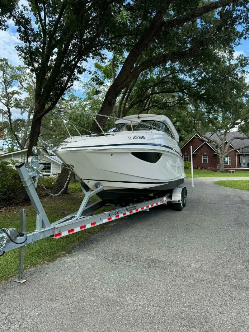 Slide: The Image of Regal 28 Express 2019 - 4998896