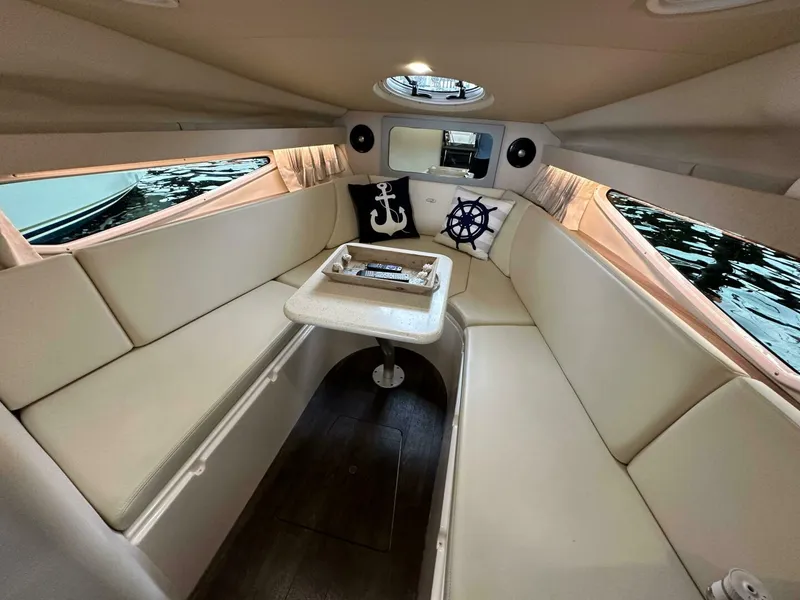 Slide: The Image of Regal 28 Express 2019 - 4999030