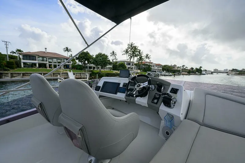 Slide: The Image of Beneteau Gran Turismo 49 2017 - 4999400