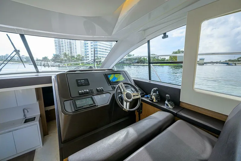 Slide: The Image of Beneteau Gran Turismo 49 2017 - 4999455