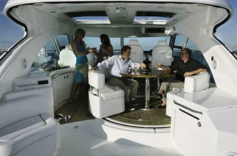 Slide: The Image of Sea Ray 580 Sundancer 2010 - 4999626