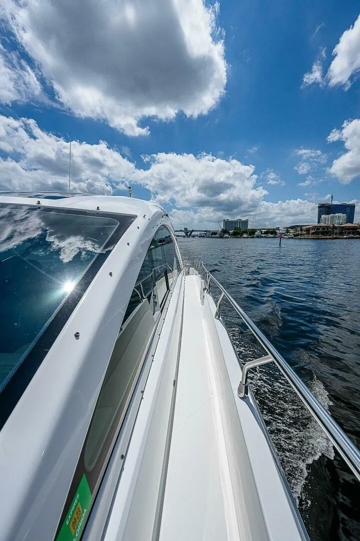 Slide: The Image of Cruisers 60 Cantius 2017 - 4999650