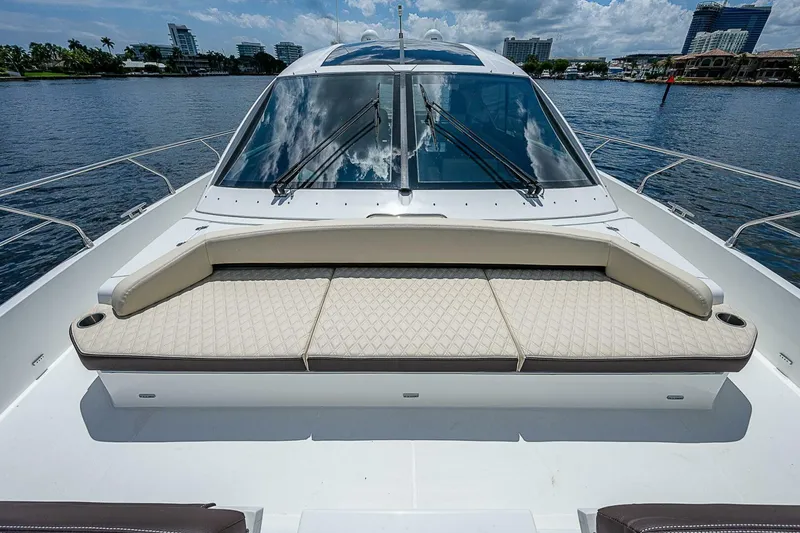 Slide: The Image of Cruisers 60 Cantius 2017 - 4999653