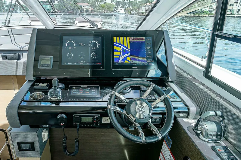 Slide: The Image of Cruisers 60 Cantius 2017 - 4999662