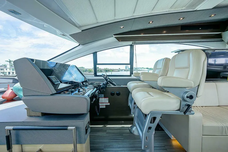 Slide: The Image of Cruisers 60 Cantius 2017 - 4999663