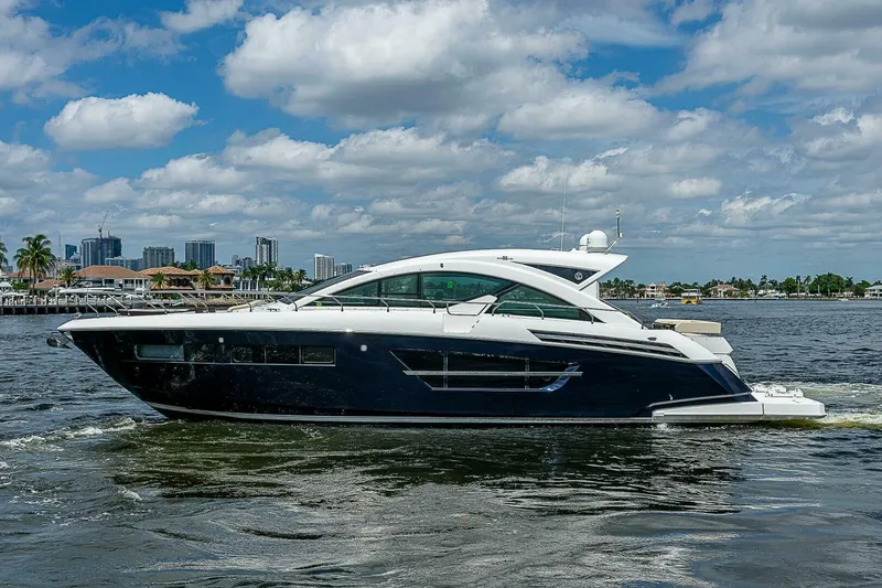 Slide: The Image of Cruisers 60 Cantius 2017 - 4999638