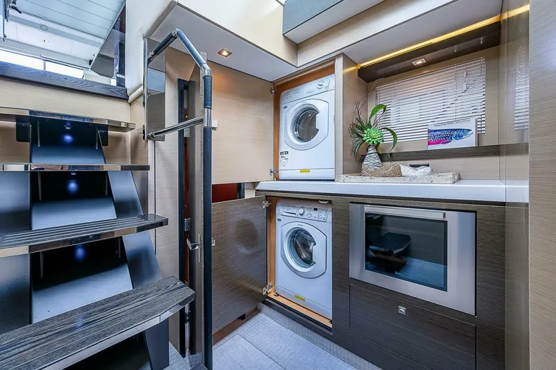 Slide: The Image of Cruisers 60 Cantius 2017 - 4999683
