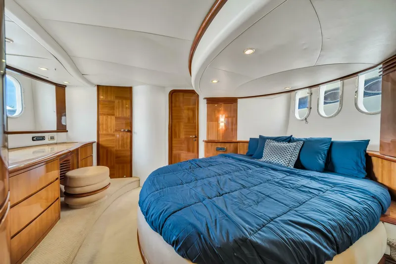 Slide: The Image of Azimut 62 2004 - 5000592