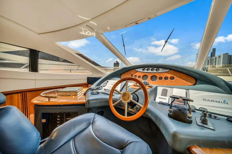 Slide: The Image of Azimut 62 2004 - 5000598