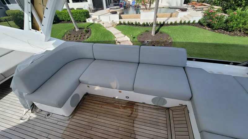 Slide: The Image of Sunseeker Manhattan 68 2022 - 5001377