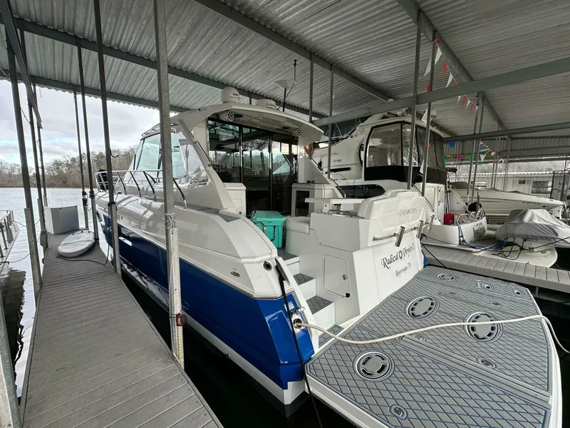 The Image of Cruisers 48 Cantius 2012 - 5001581