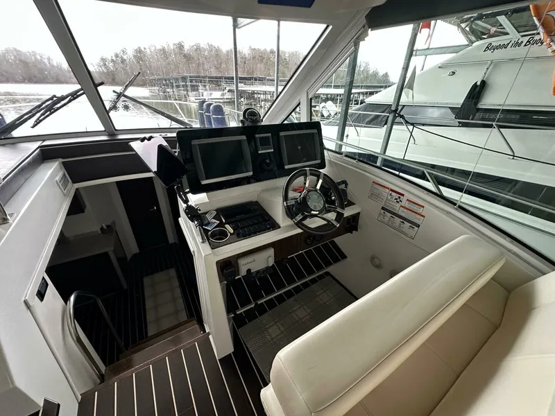 Slide: The Image of Cruisers 48 Cantius 2012 - 5001606