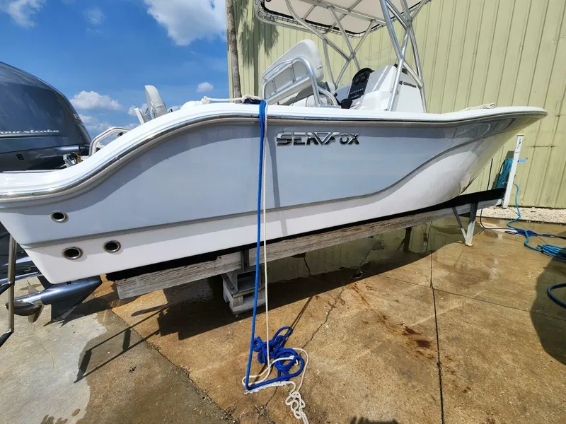 Slide: The Image of Sea Fox 206 Commander 2022 - 5001732