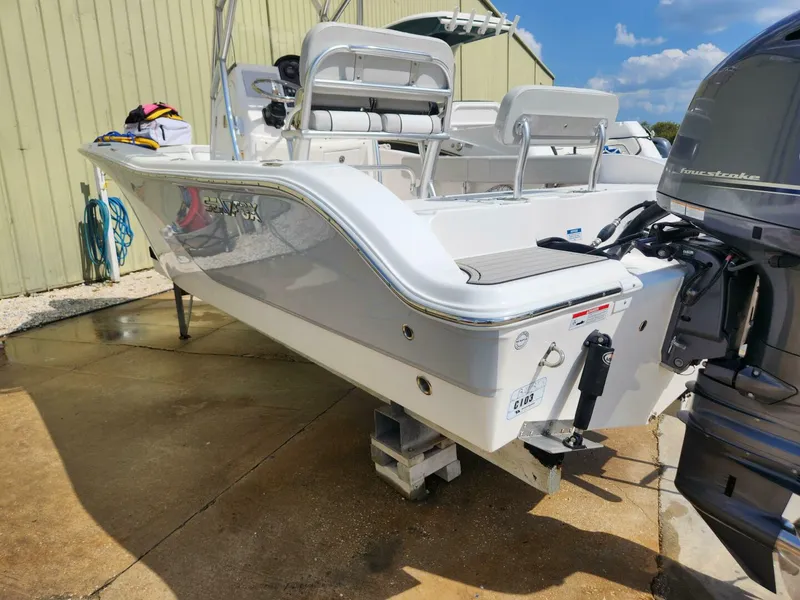 Slide: The Image of Sea Fox 206 Commander 2022 - 5001742