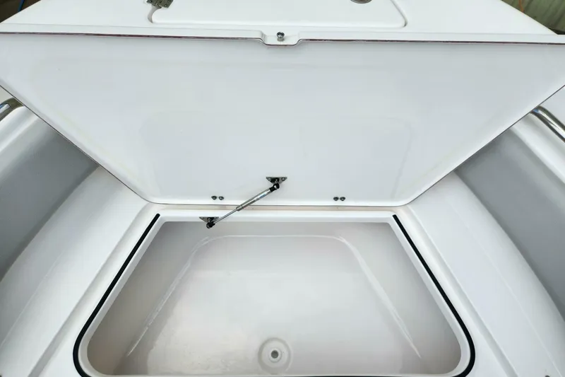 Slide: The Image of Sea Fox 206 Commander 2022 - 5001748