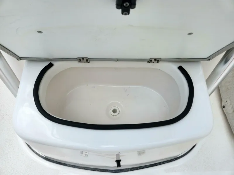 Slide: The Image of Sea Fox 206 Commander 2022 - 5001735