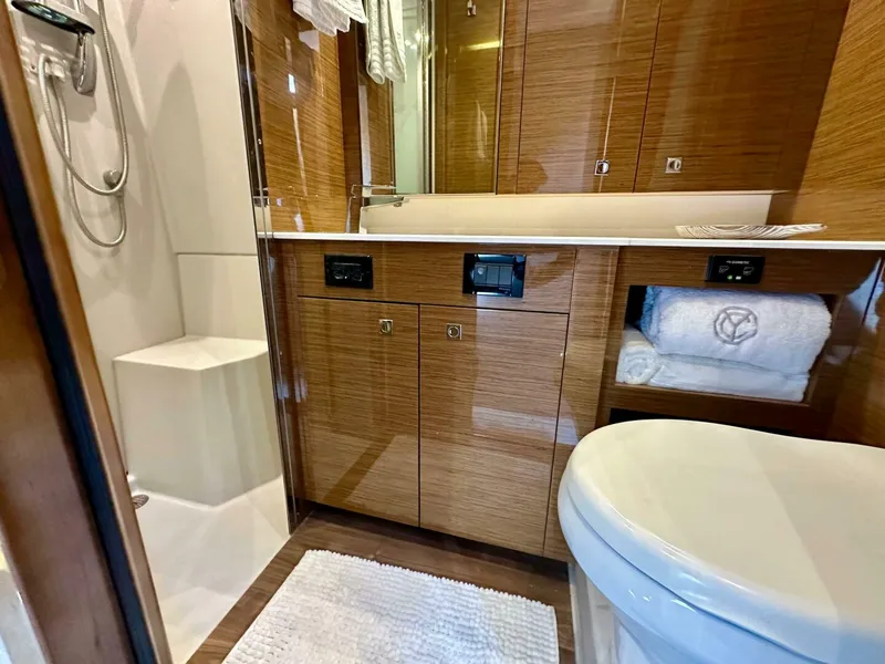 Slide: The Image of Cruisers 50 Cantius 2020 - 5001903