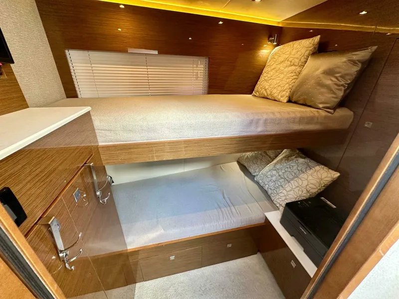 Slide: The Image of Cruisers 50 Cantius 2020 - 5001913