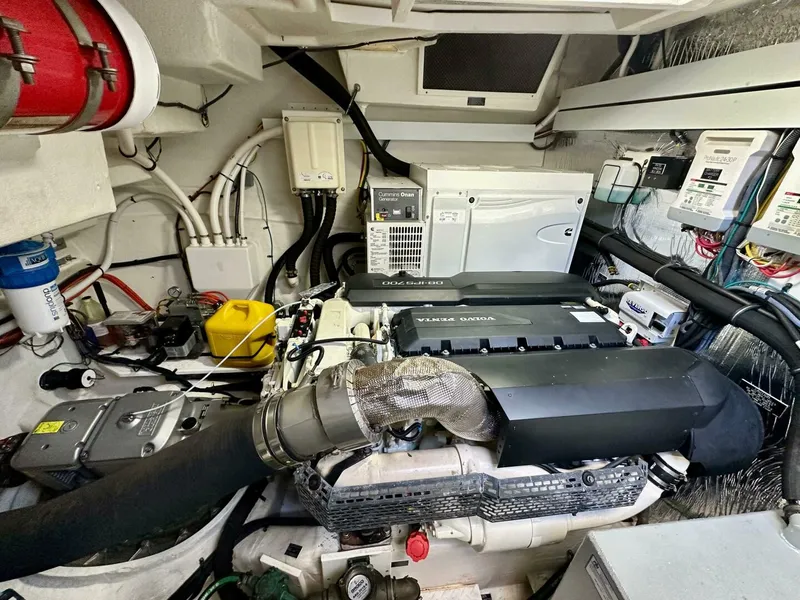 Slide: The Image of Cruisers 50 Cantius 2020 - 5001925