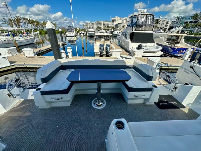 Slide: The Image of Cruisers 50 Cantius 2020 - 5001892