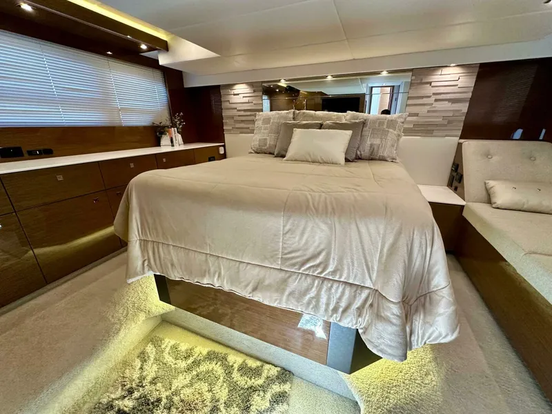 Slide: The Image of Cruisers 50 Cantius 2020 - 5001897