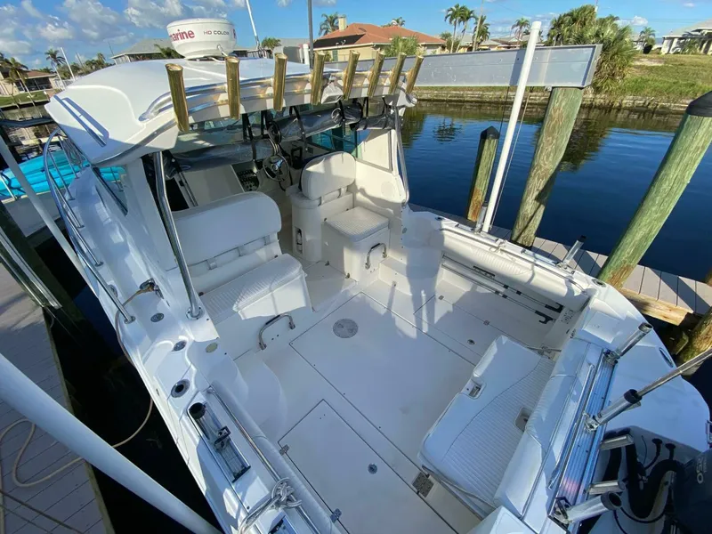 Slide: The Image of Seaswirl 2901 Walkaround O/B 2008 - 5001980