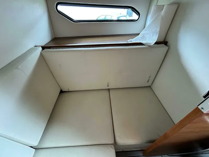 Slide: The Image of Cruisers Yachts 338 Sport Series 2017 - 5002012